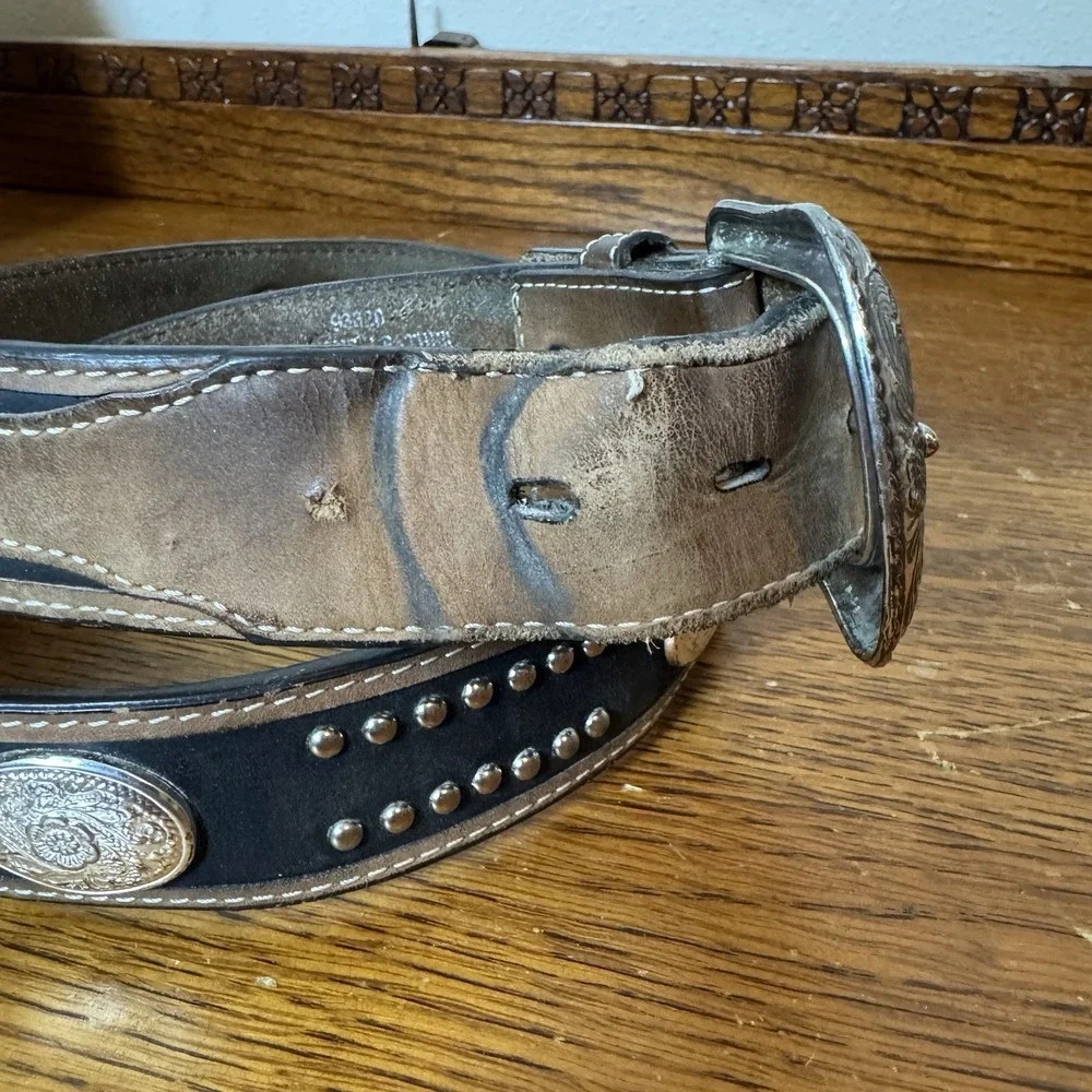 Men's Leather Western Studded Concho Belt Size 40 Black Brown Silver Tone Buckle